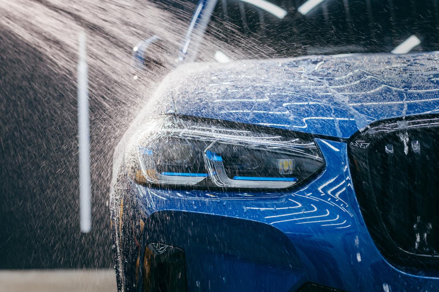 Mousse XXL en action dans un centre My Car Wash